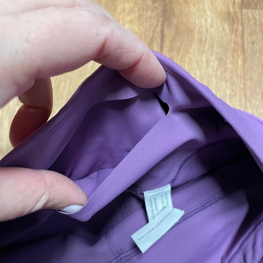 Peloton Solid Purple Essential Capri Leggings Bas… - image 5